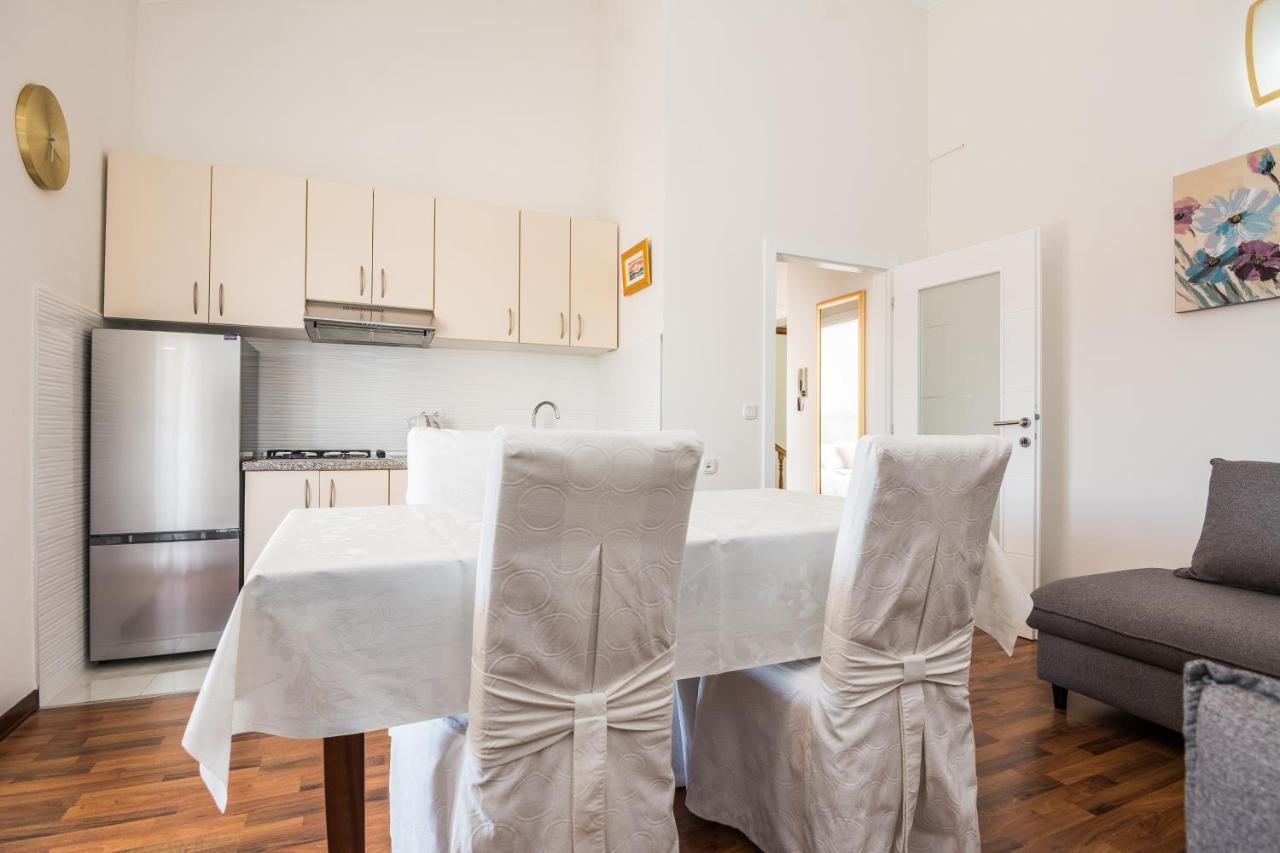 Apartments Medanic - Private Pool Привлака Екстериор снимка