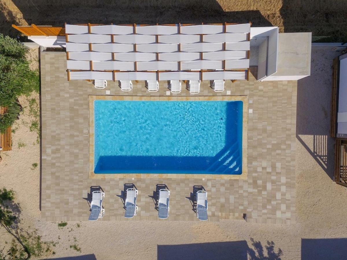 Apartments Medanic - Private Pool Привлака Екстериор снимка