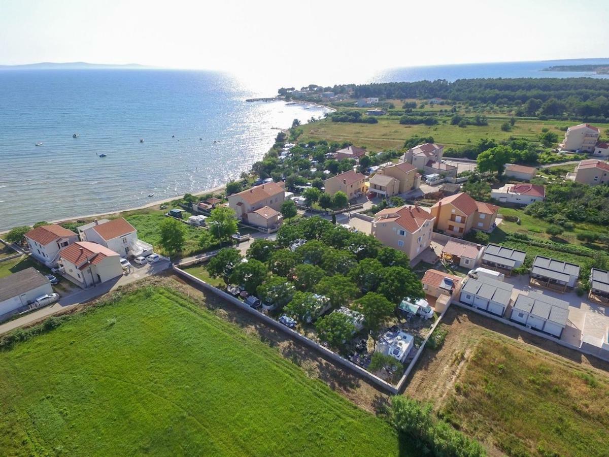 Apartments Medanic - Private Pool Привлака Екстериор снимка