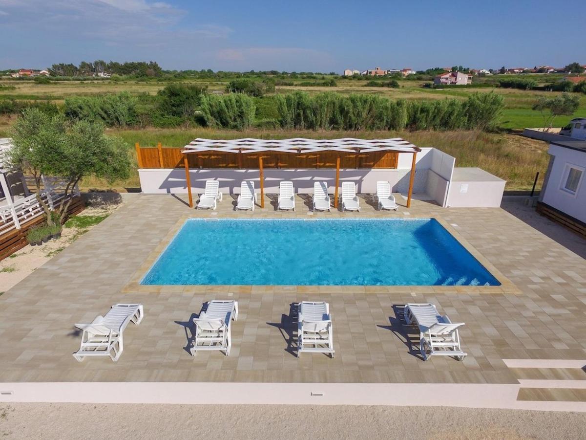 Apartments Medanic - Private Pool Привлака Екстериор снимка